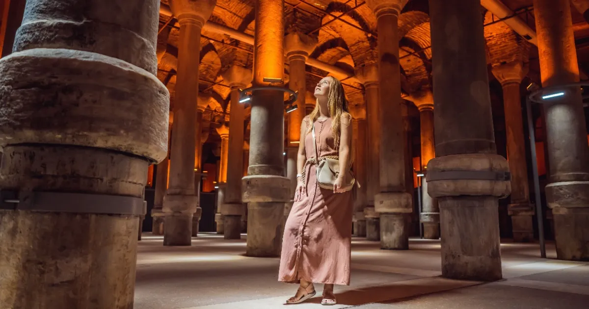 Sesión fotográfica en la Cisterna Basílica de Estambul